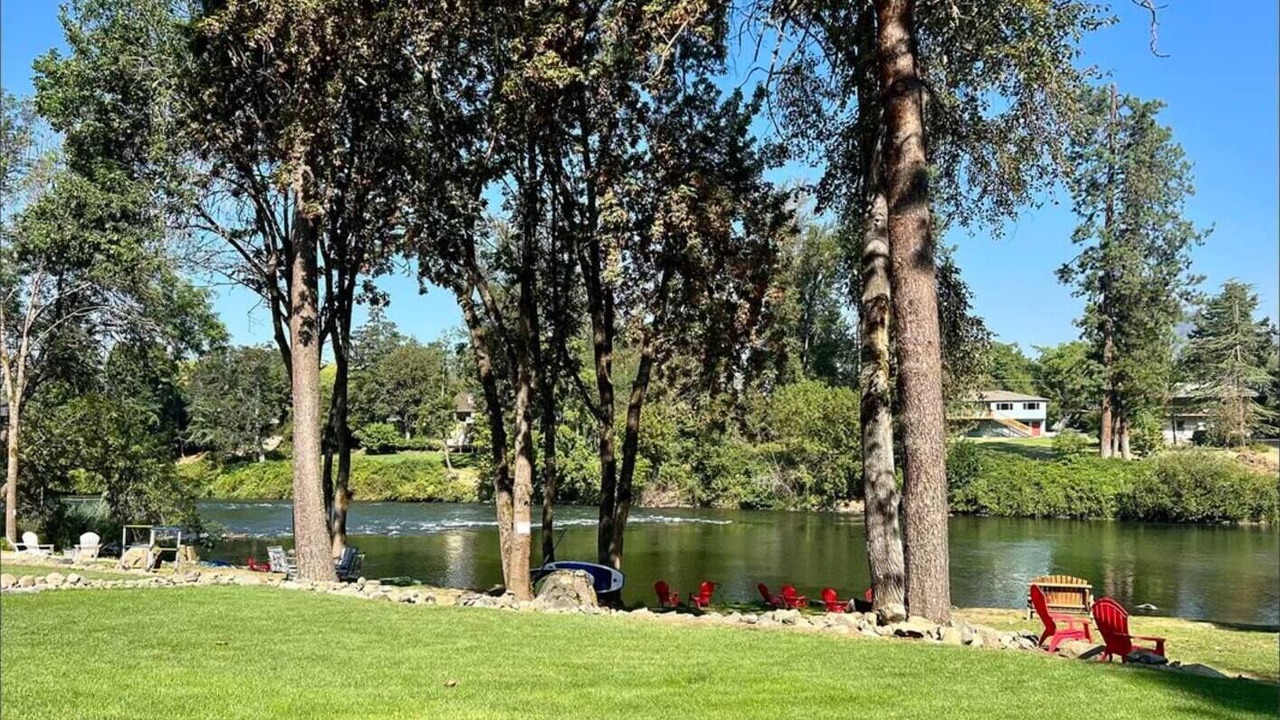 Photo of Outdoor in Fruitdale