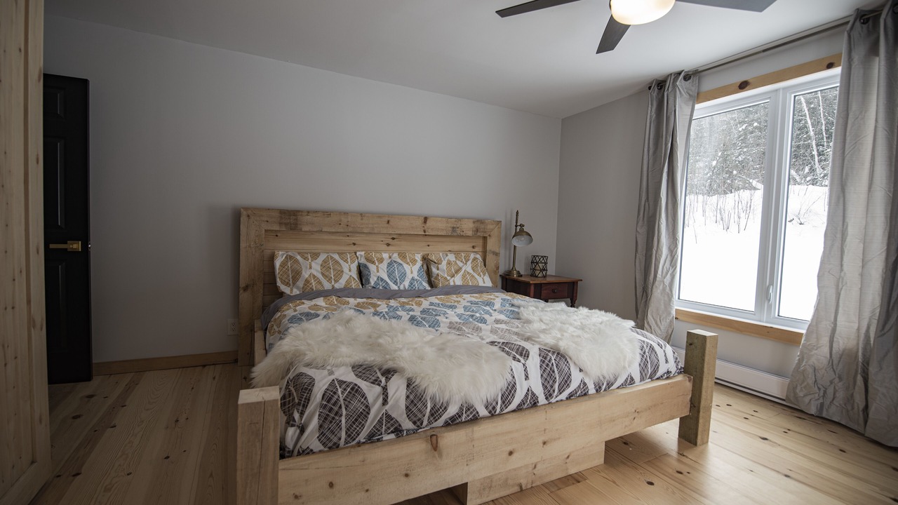 Photo of Bedroom in Leslie-Clapham-et-Huddersfield