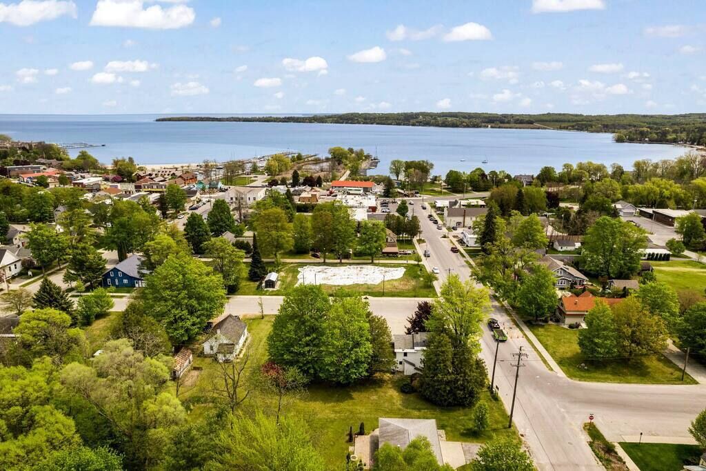 Photo of Outdoor in Suttons Bay