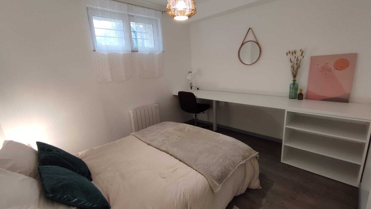 Photo of Bedroom in Quartier Saint-Marc - Croix de Pierre - Saint-Nicaise