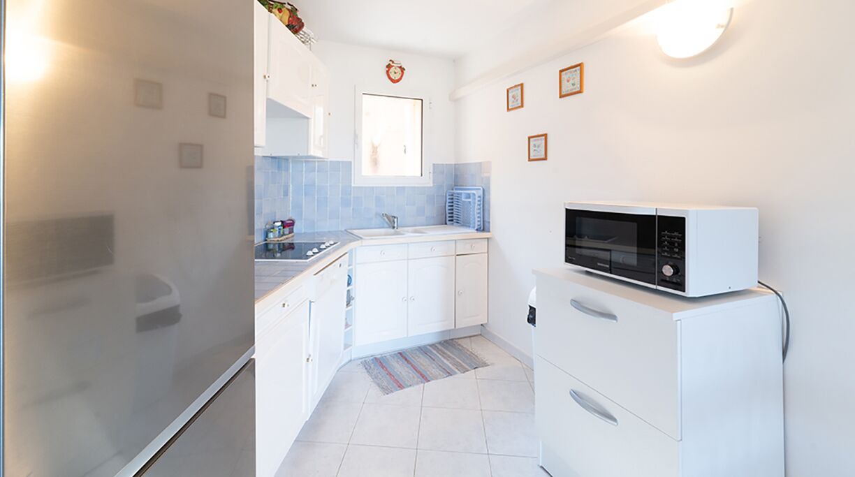 Photo of Kitchen in Sainte-Lucie-de-Tallano