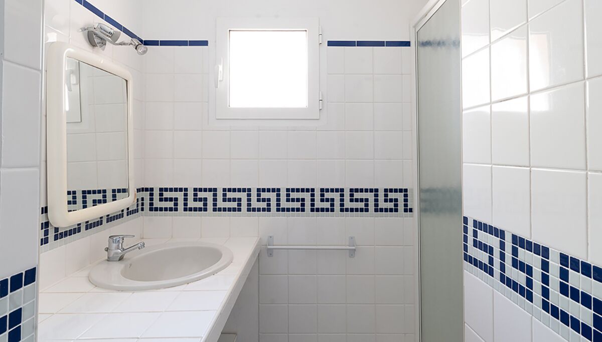 Photo of Bathroom in Sainte-Lucie-de-Tallano