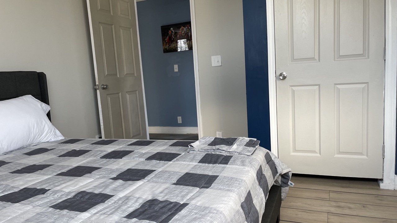 Photo of Bedroom in Smoketown Jackson