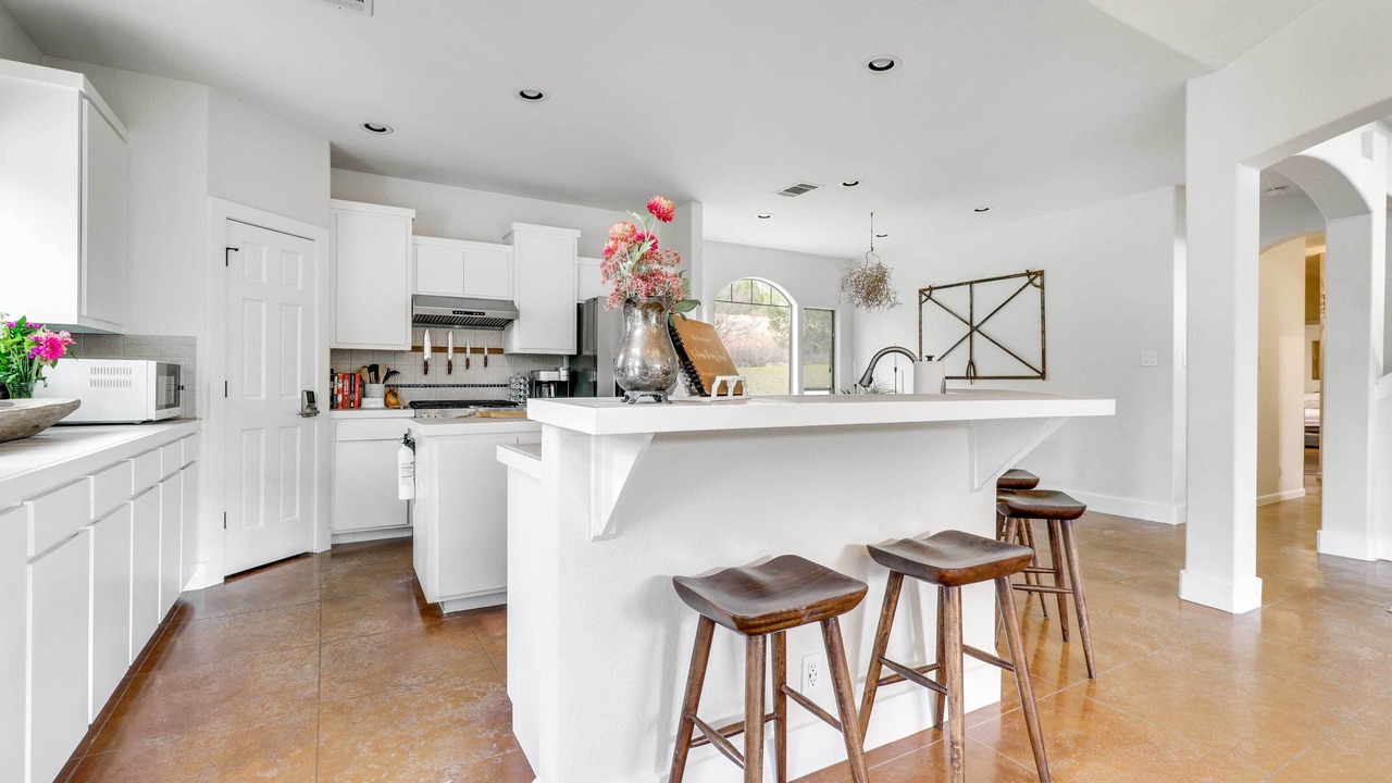 Photo of Kitchen in Apache Shores
