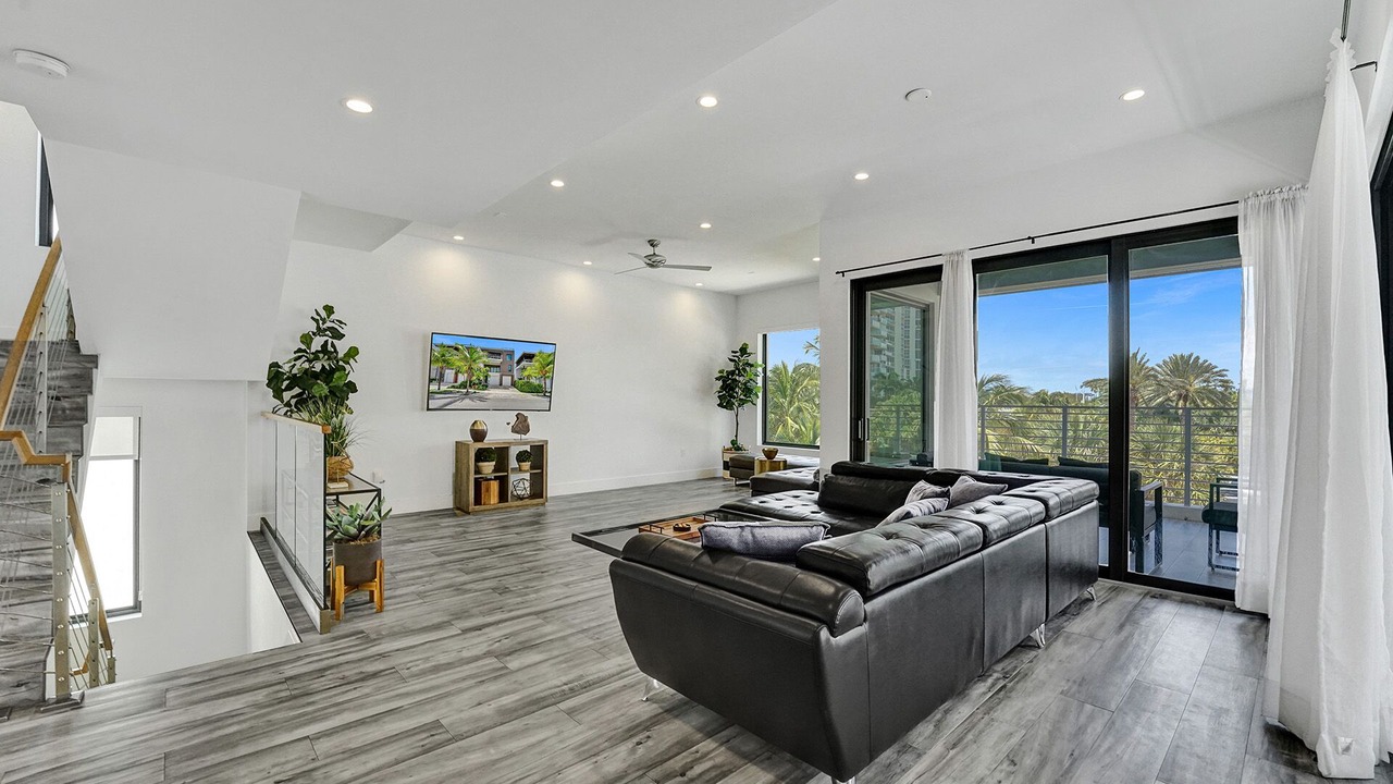 Photo of Livingroom in North Beach