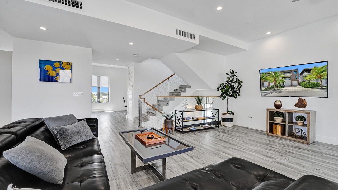 Photo of Livingroom in North Beach