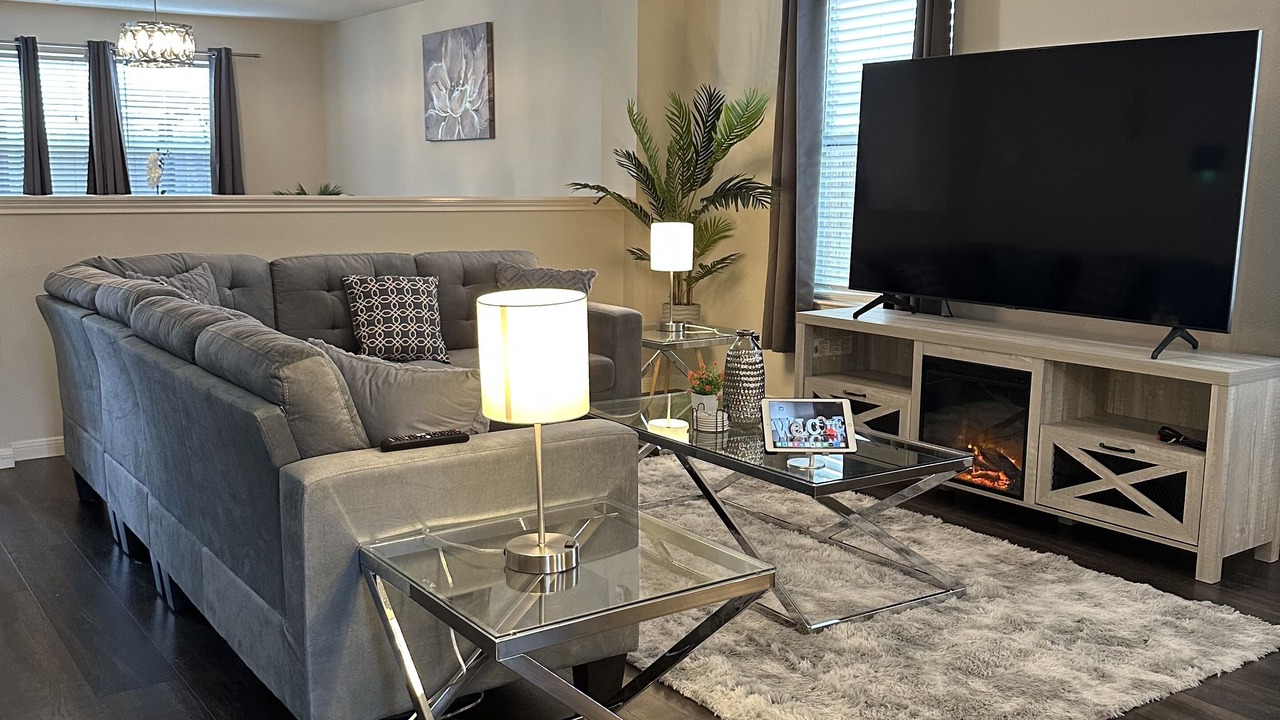 Photo of Livingroom in Cypress