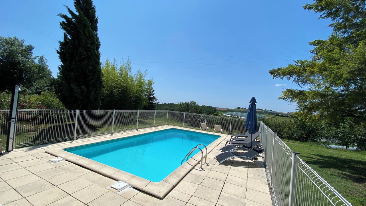 Photo of Outdoor in Labarthe