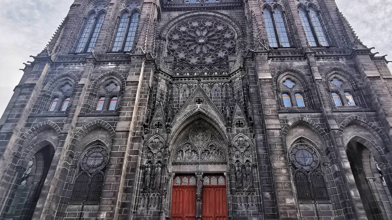 Photo of Others in Clermont-Ferrand