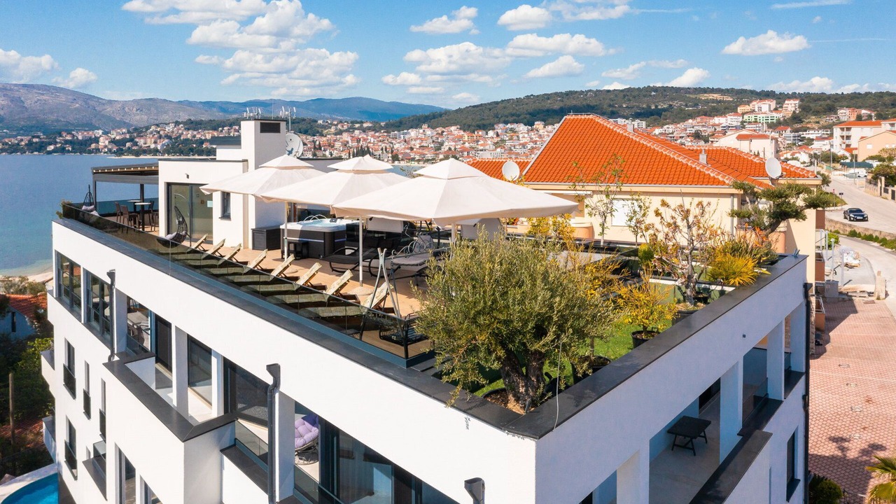 Photo of Outdoor in Okrug Gornji