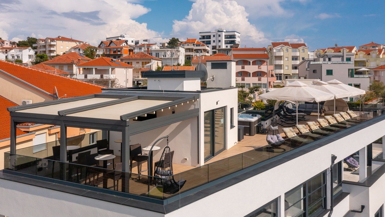 Photo of Patio Balcony in Okrug Gornji