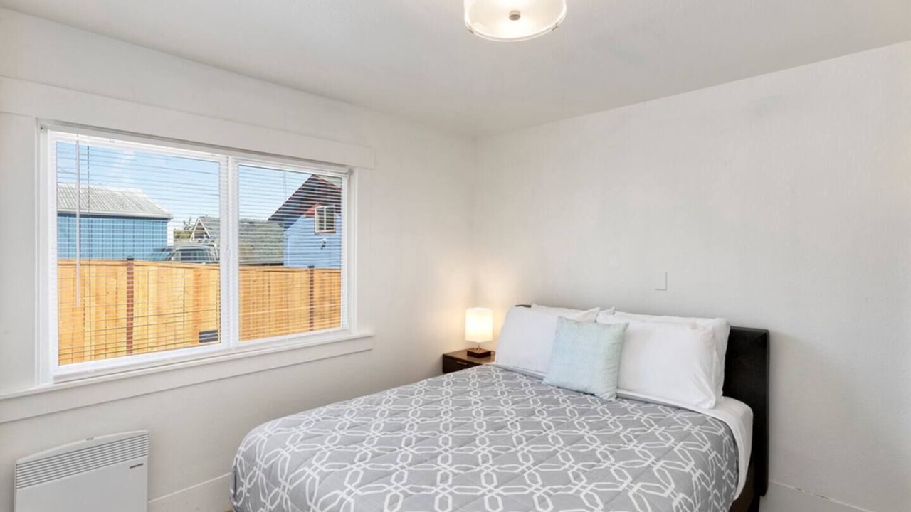 Photo of Bedroom in West End