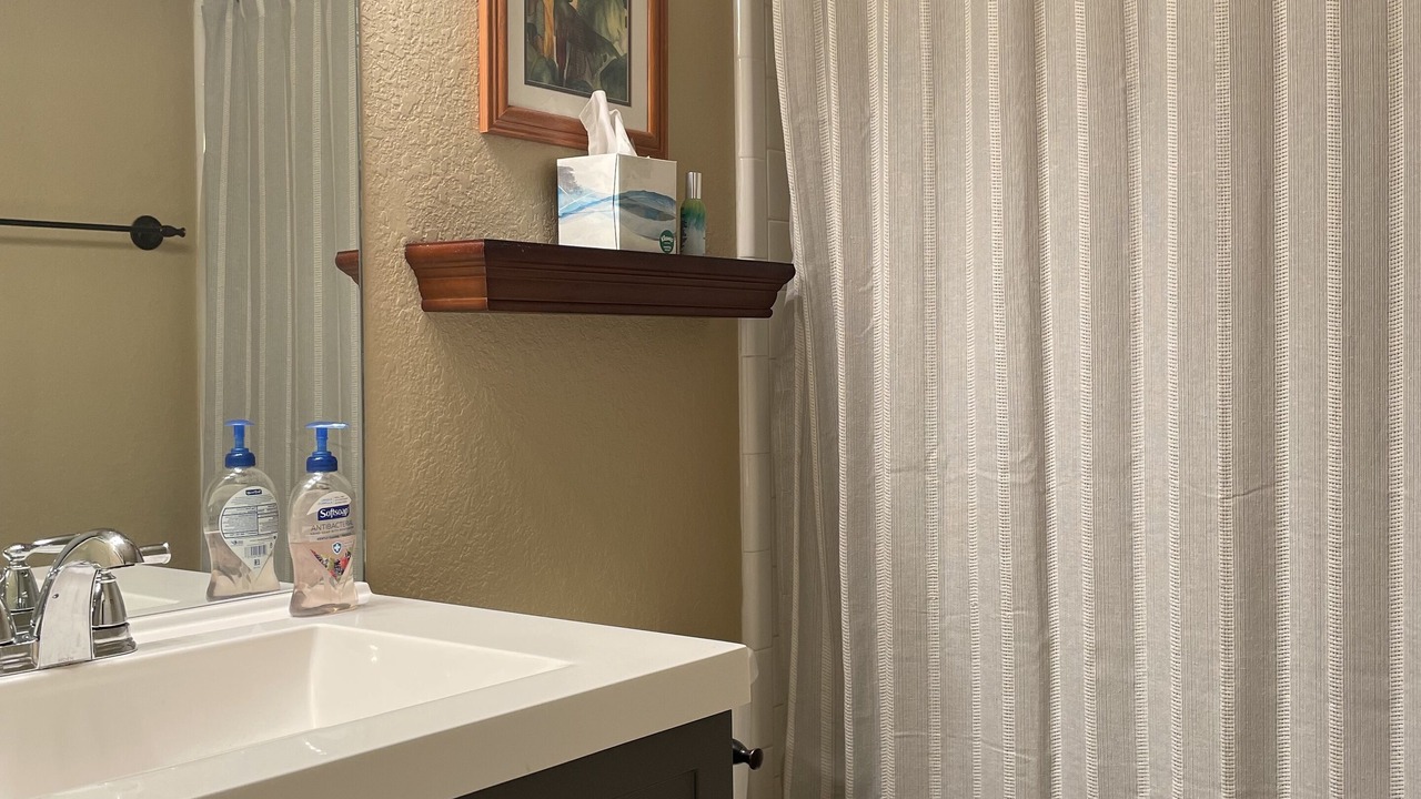 Photo of Bathroom in Springbrook