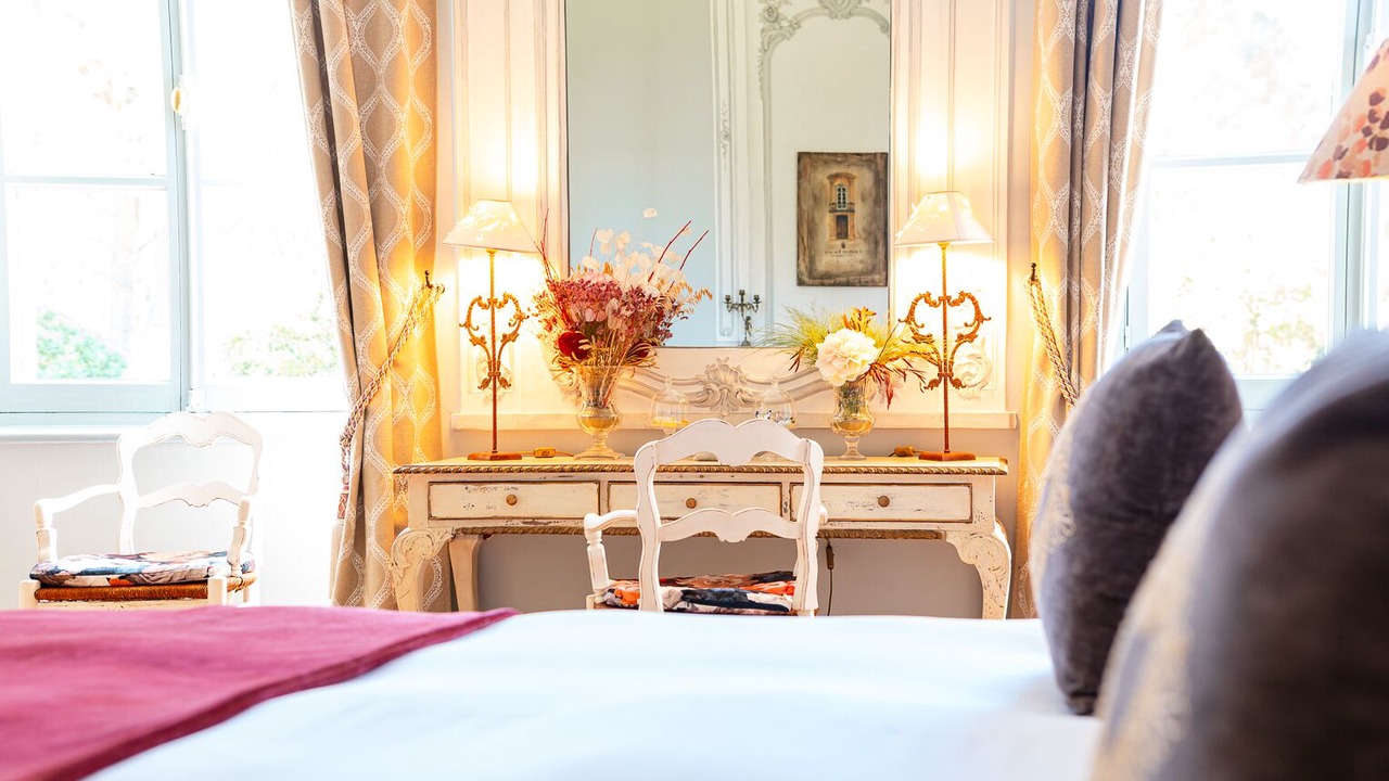 Photo of Bedroom in Loriol-du-Comtat