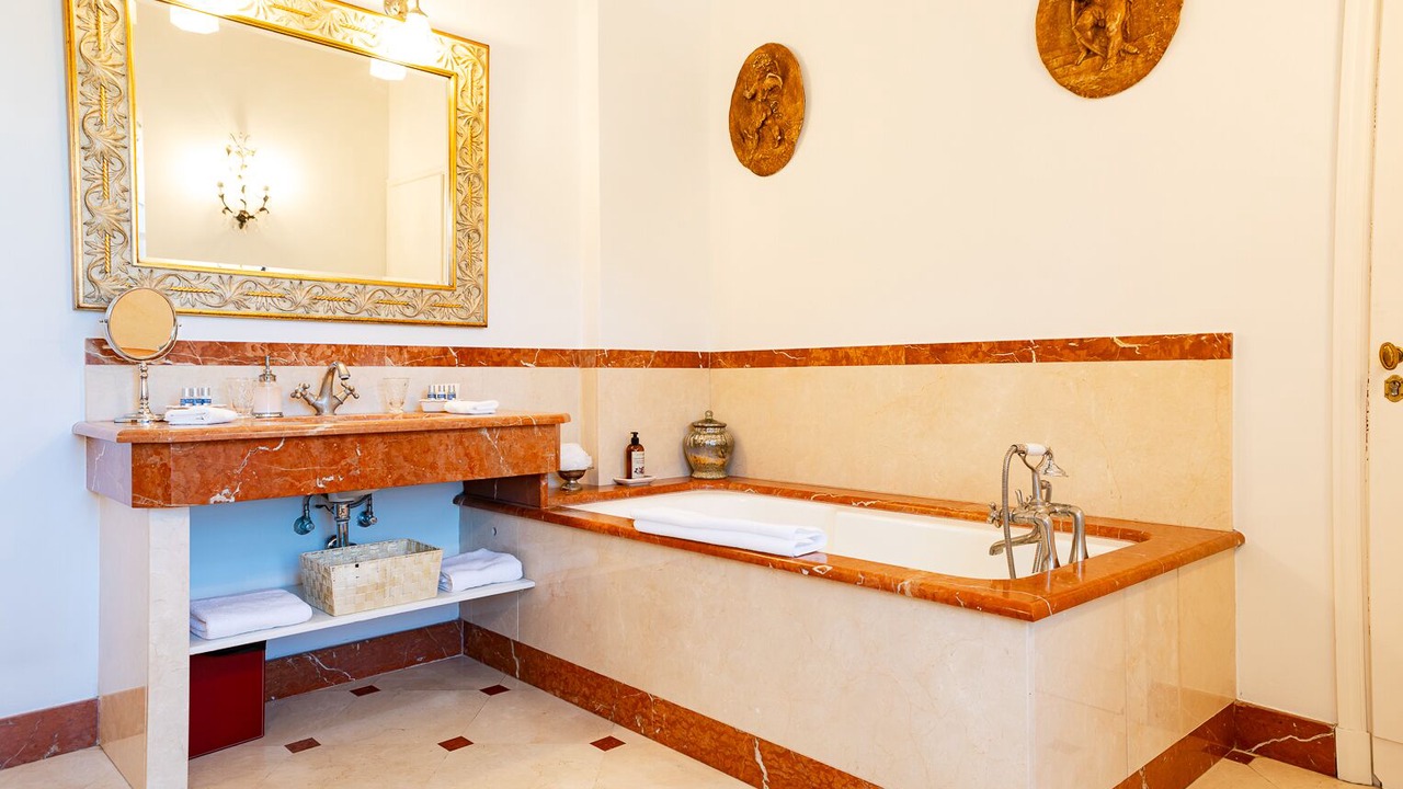 Photo of Bathroom in Loriol-du-Comtat