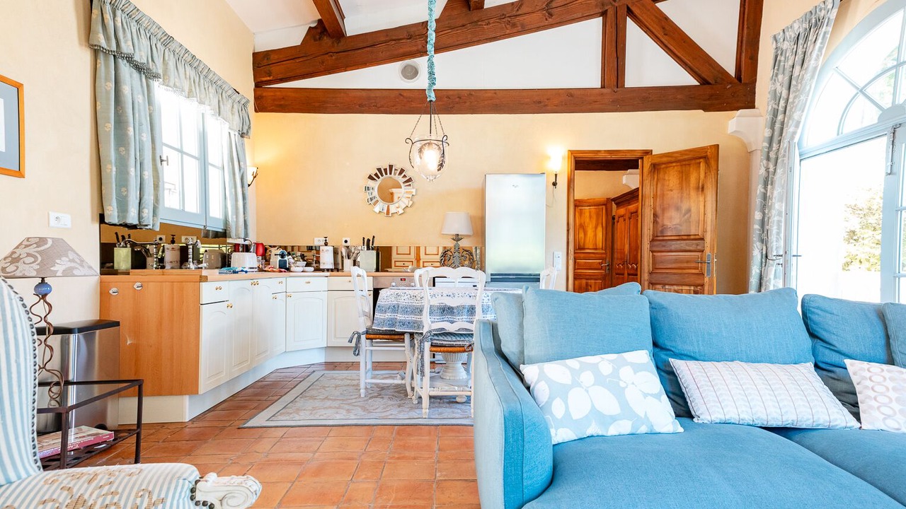 Photo of Livingroom in Loriol-du-Comtat