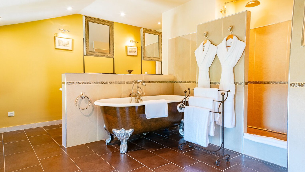 Photo of Bathroom in Loriol-du-Comtat