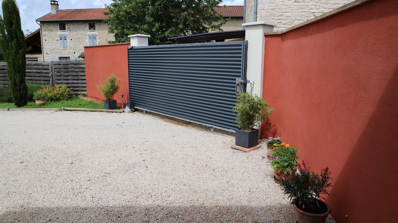 Photo of Outdoor in Montbellet