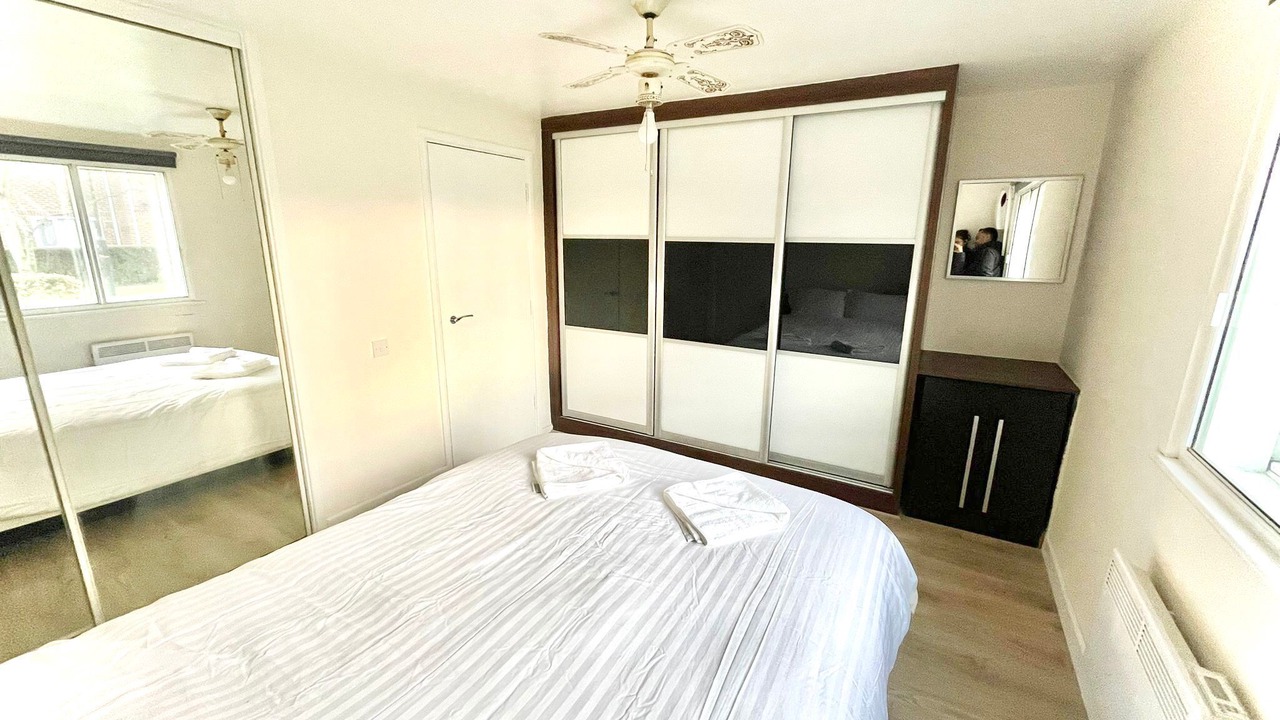 Photo of Bedroom in Hounslow Heath