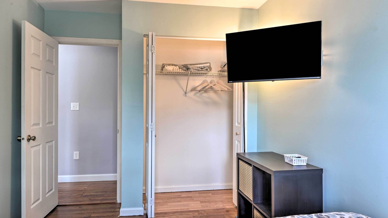 Photo of Bedroom in Green Haven