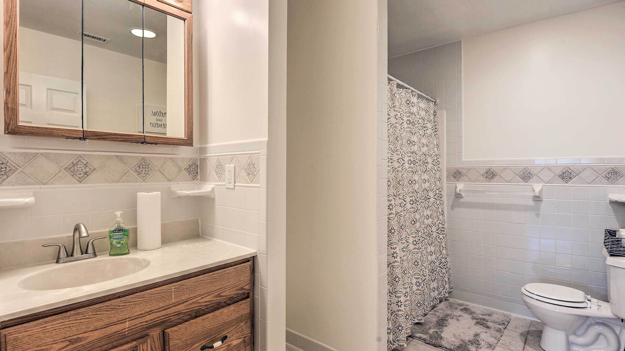Photo of Bathroom in Green Haven