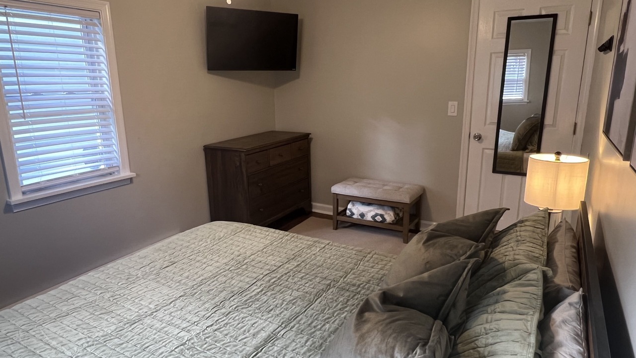 Photo of Bedroom in Minersville