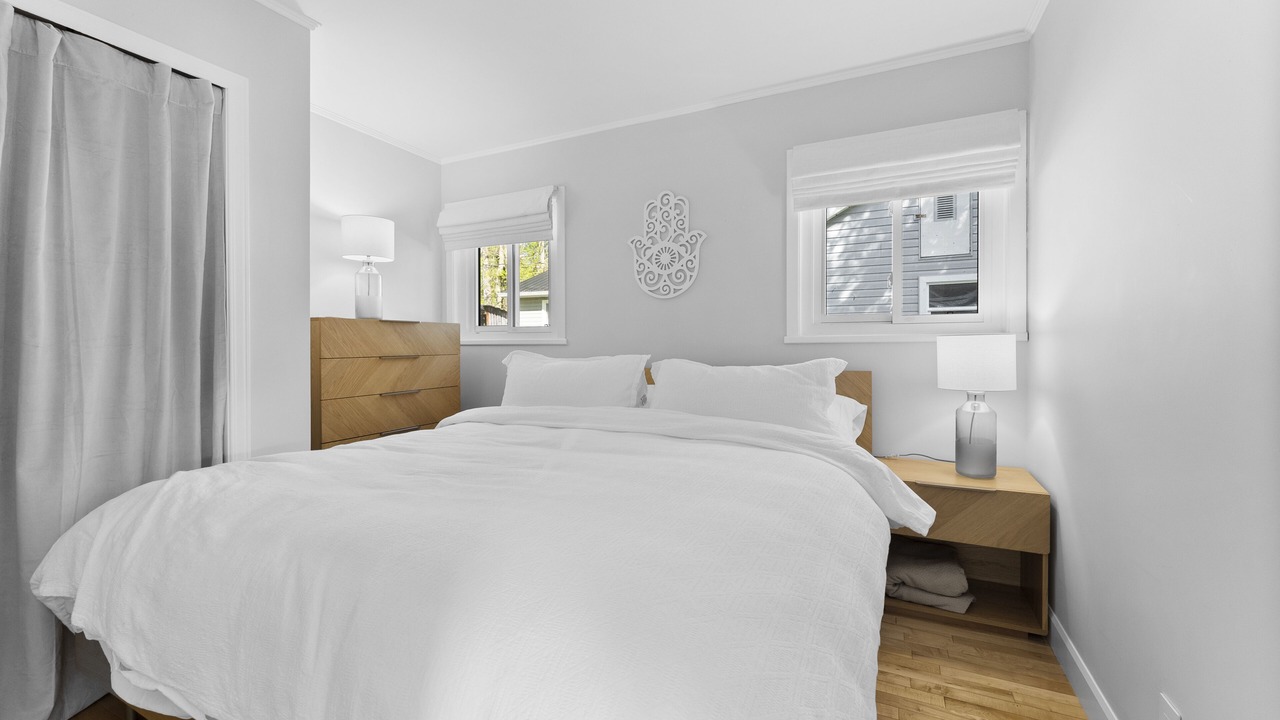 Photo of Bedroom in Pembroke