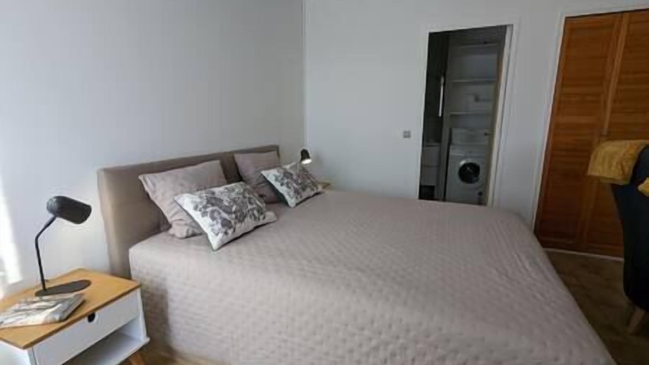 Photo of Bedroom in Greoux-les-Bains