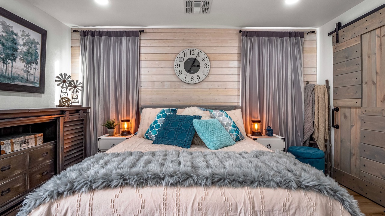 Photo of Bedroom in Maryvale