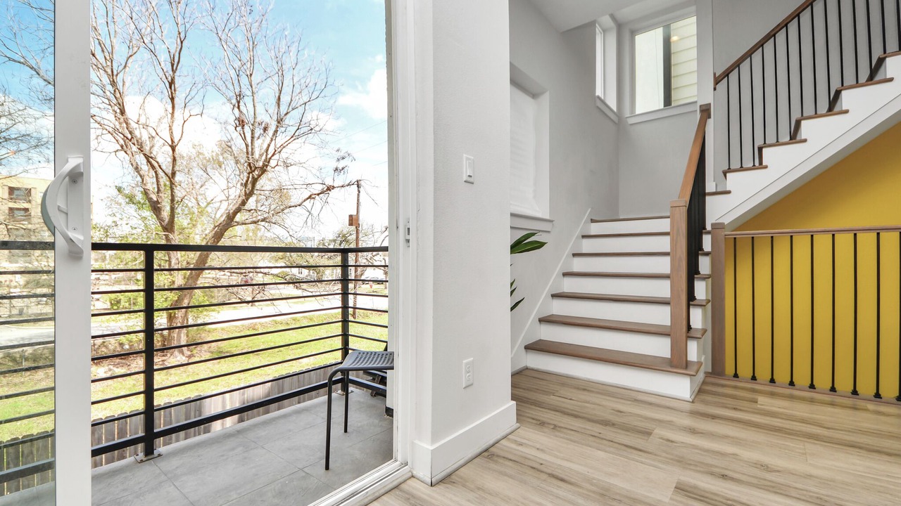 Photo of Patio Balcony in Greater Third Ward