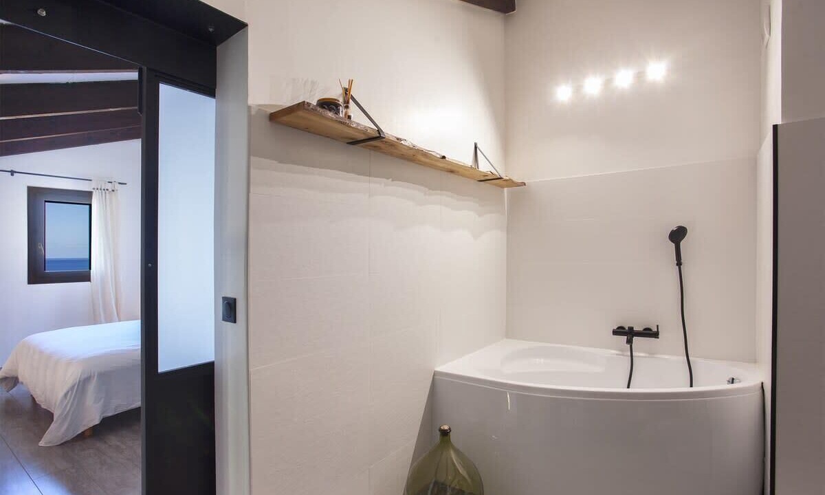 Photo of Bathroom in Saint-Florent