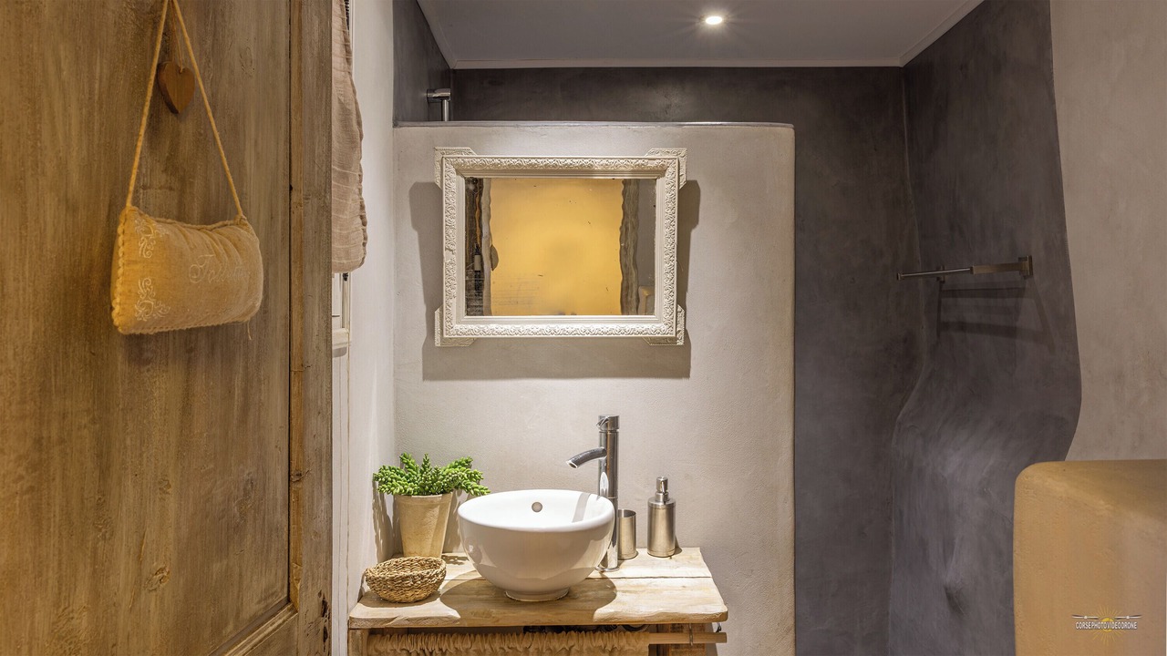 Photo of Bathroom in Pigna