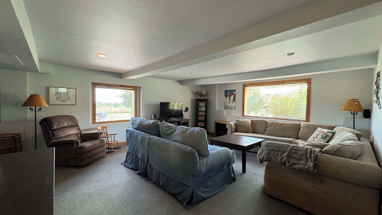 Photo of Livingroom in Glen Huron