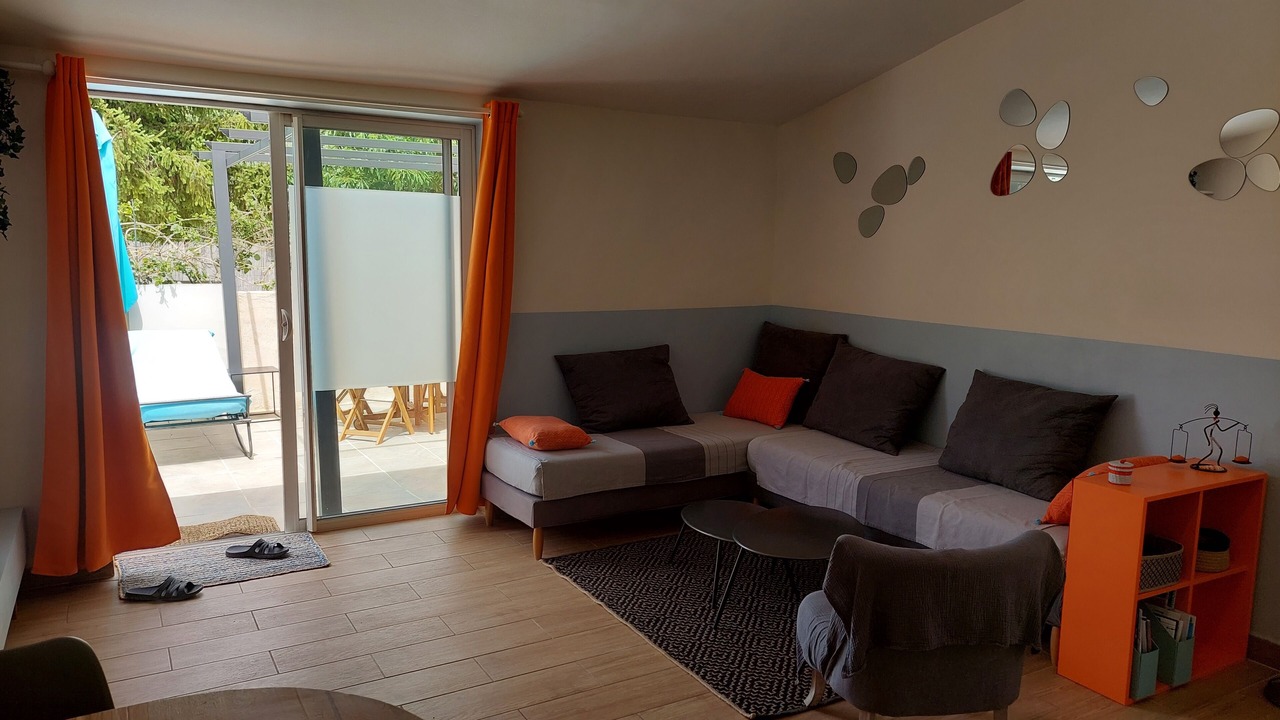 Photo of Livingroom in La Cadiere-d'Azur
