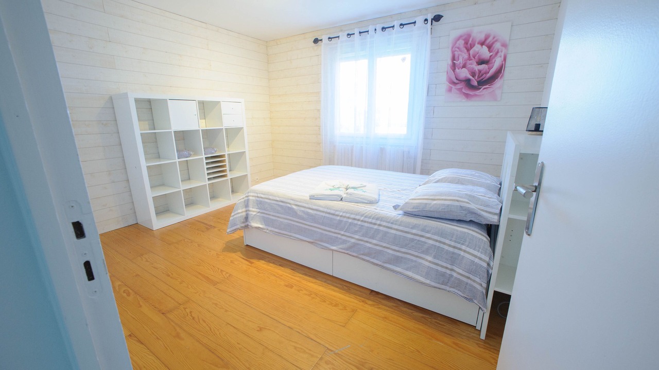 Photo of Bedroom in Prigonrieux