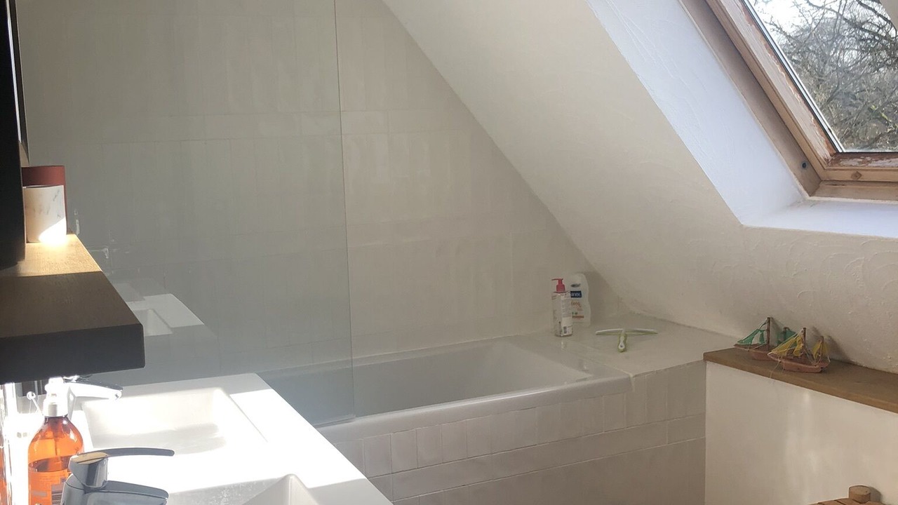 Photo of Bathroom in Toucy