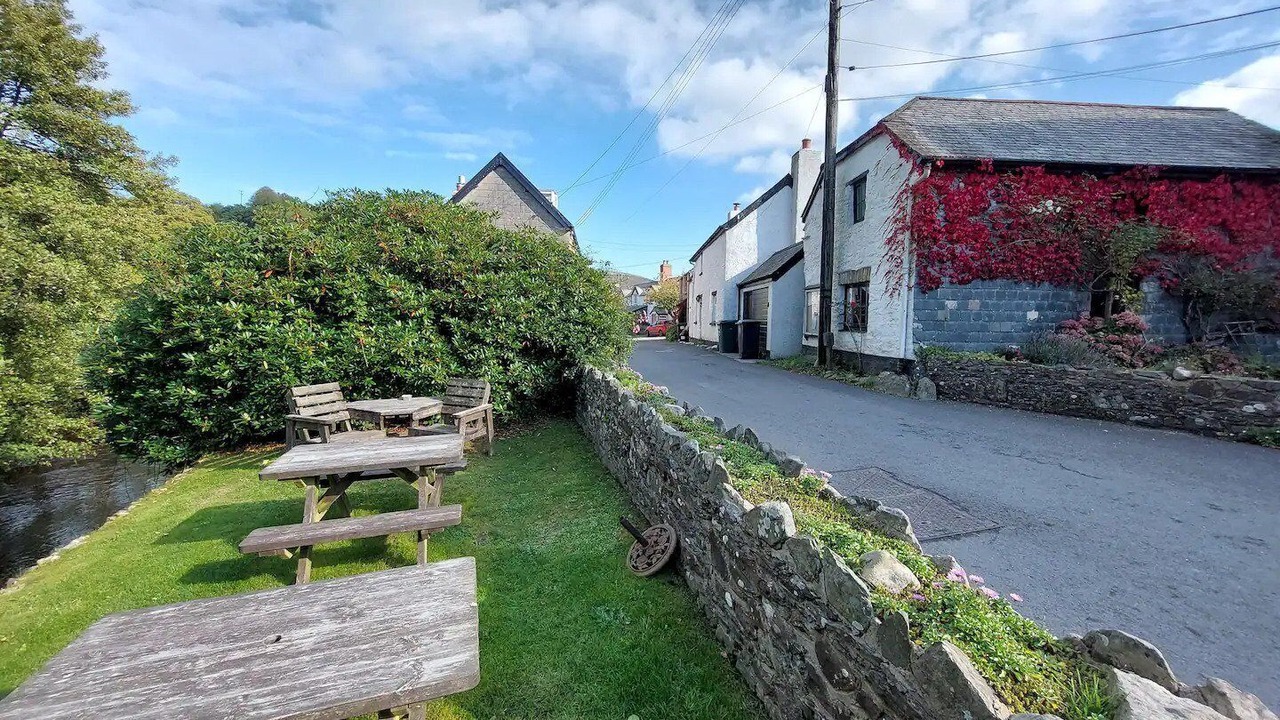 Photo of Outdoor in Brendon