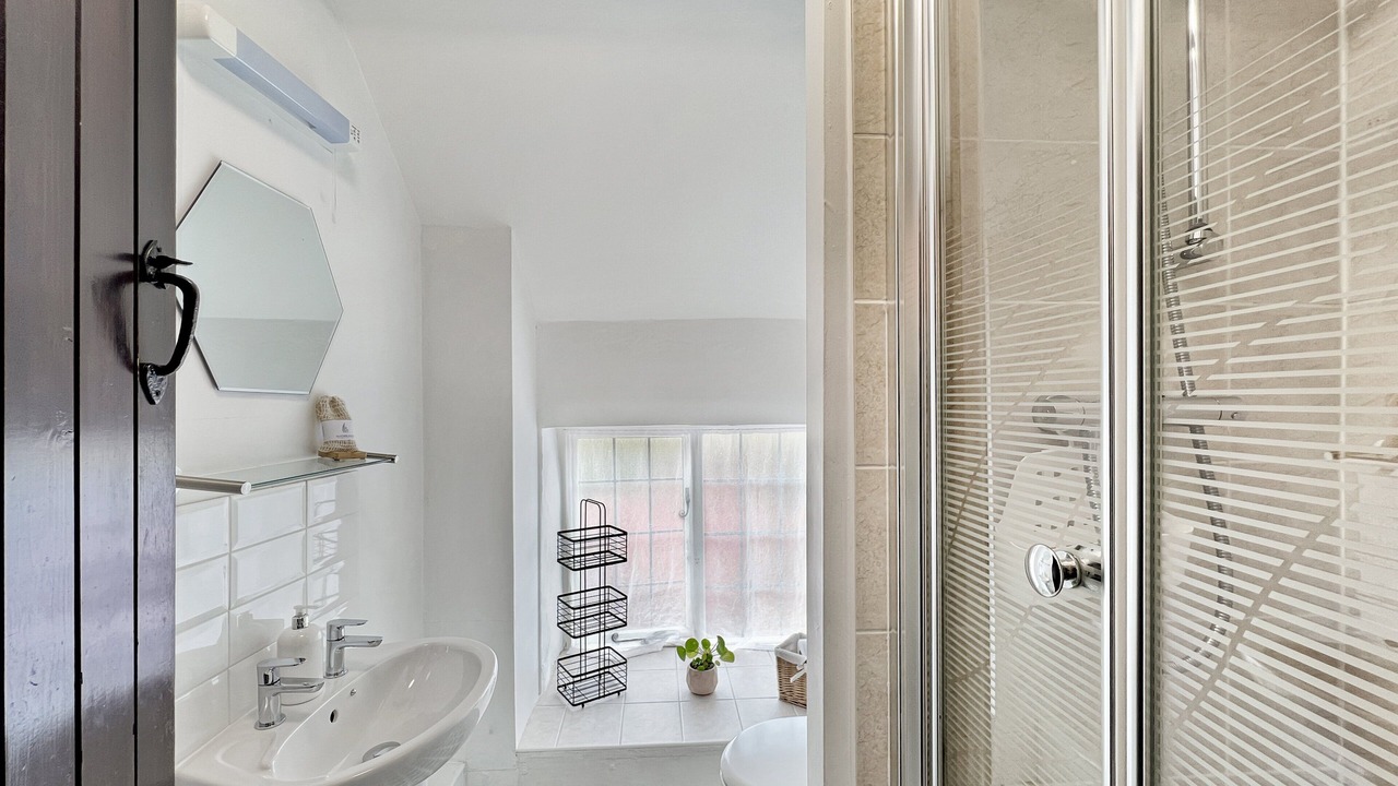 Photo of Bathroom in Alcombe