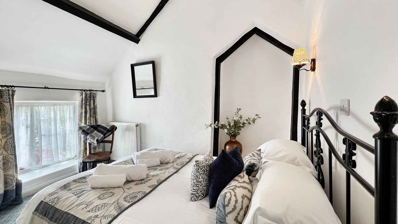 Photo of Bedroom in Alcombe