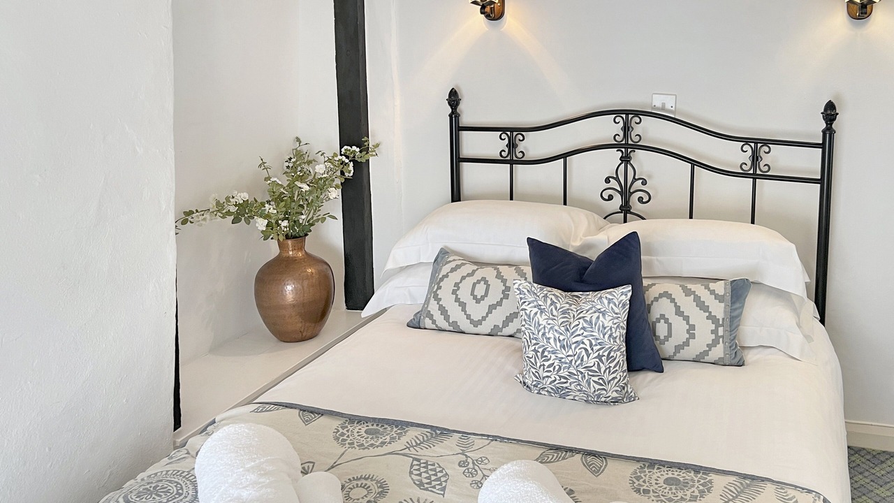 Photo of Bedroom in Alcombe