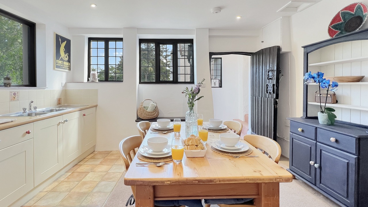 Photo of Others in Alcombe