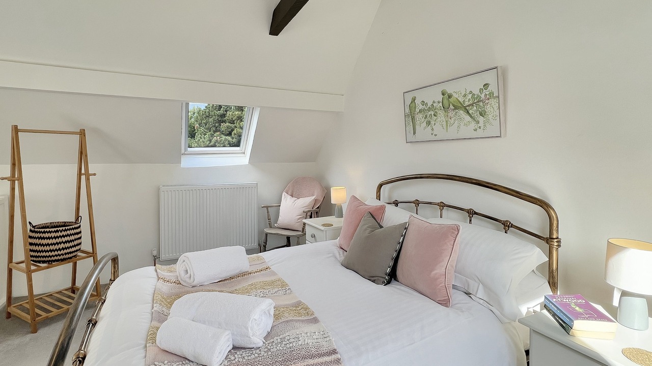 Photo of Bedroom in Alcombe