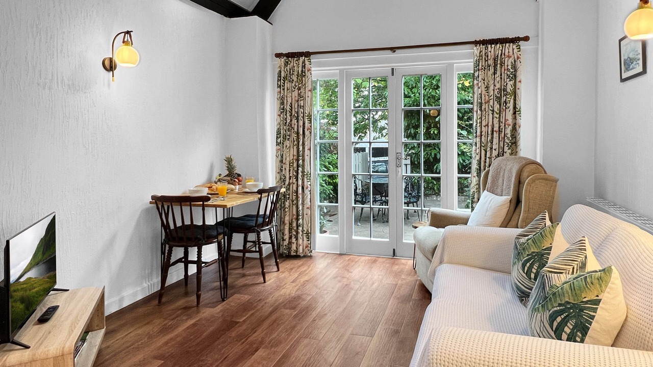 Photo of Livingroom in Alcombe