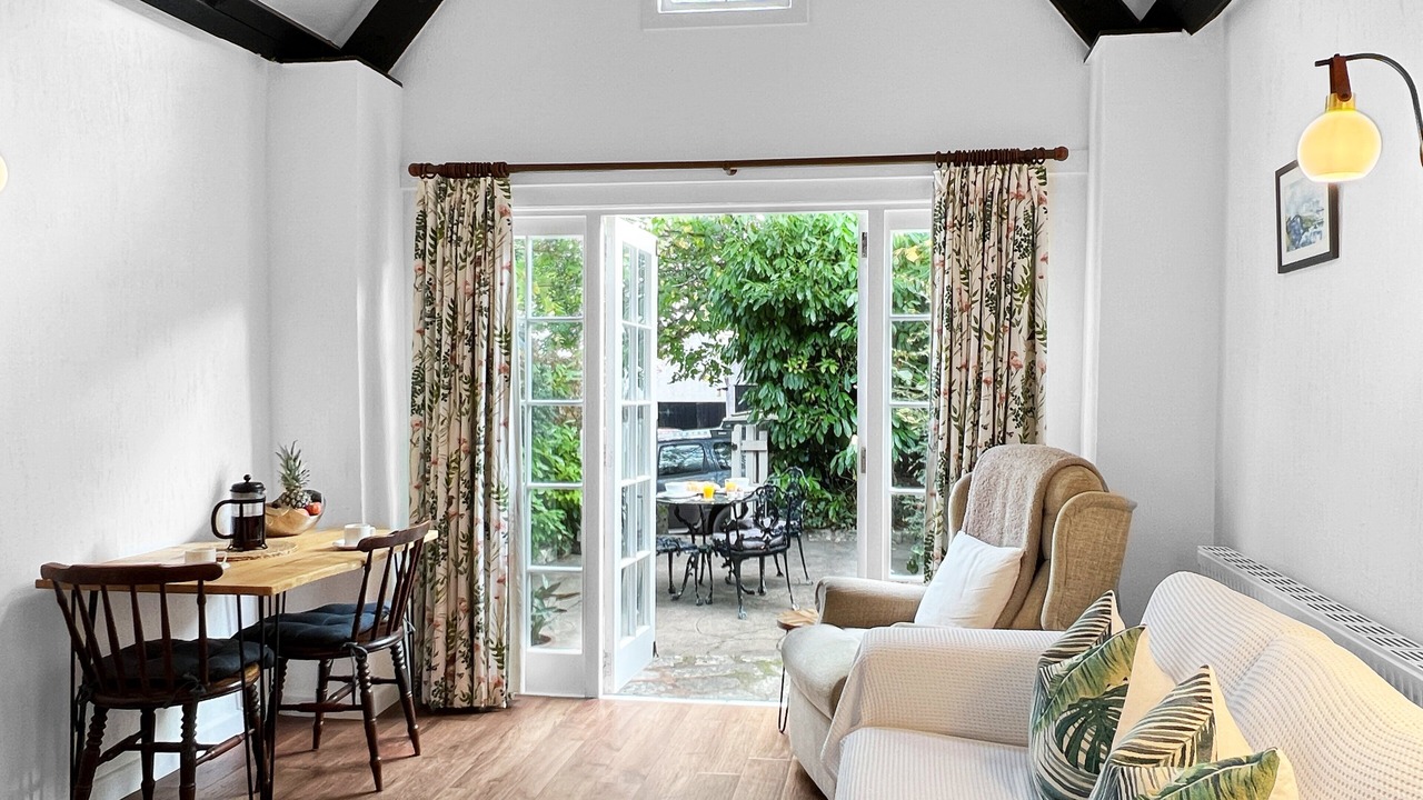 Photo of Livingroom in Alcombe