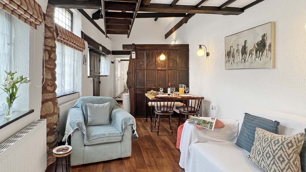 Photo of Livingroom in Alcombe