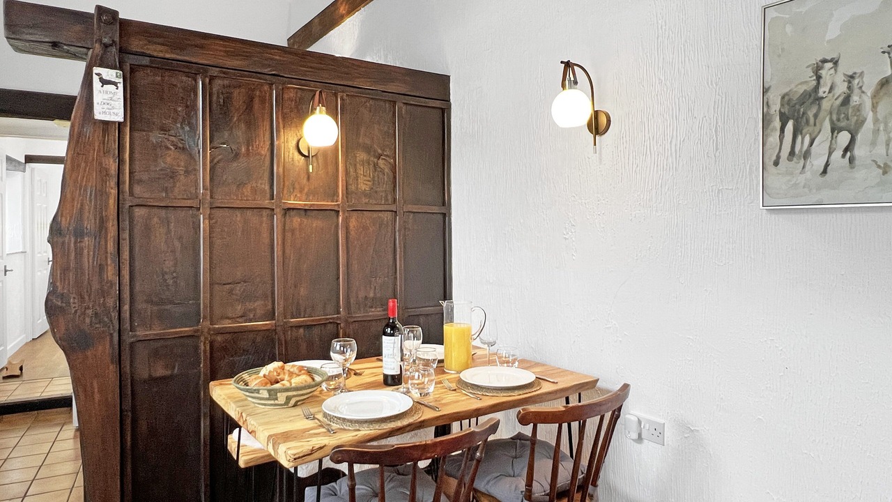 Photo of Others in Alcombe