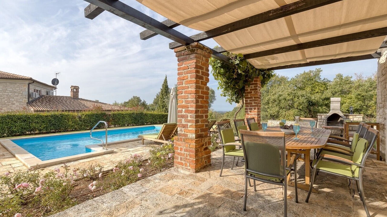 Photo of Outdoor in Stifanici
