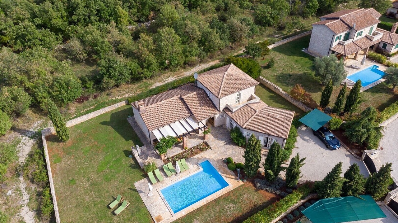 Photo of Outdoor in Stifanici