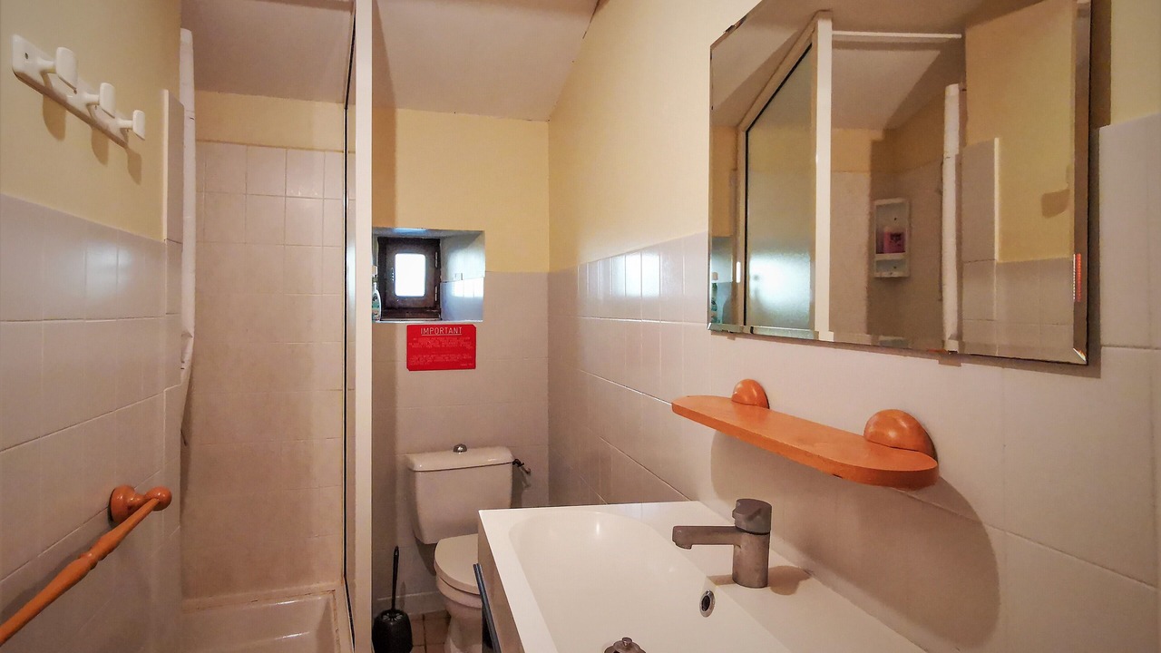 Photo of Bathroom in Blaunac