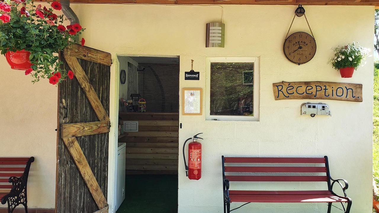 Photo of Others in Saulgond